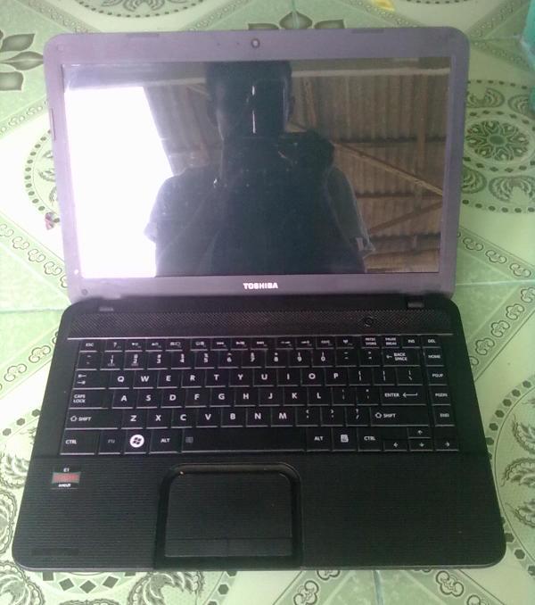 TOSHIBA C800D | GAME | LA | GRESIK | SBY
