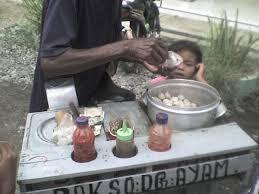 Mainan dan Makanan yang sering kalian beli saat kecil