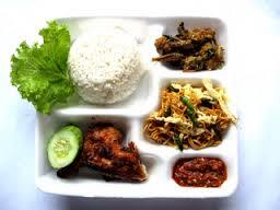 Ini Dia alasan makan Roti dan Nasi pas Sahur biki Lemes (yang sering suka sahur masuk