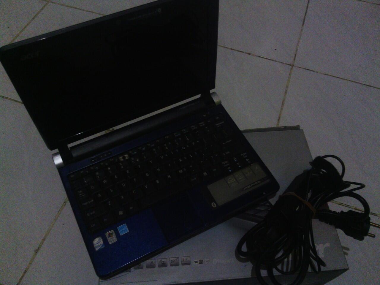 jual acer aspire one D250
