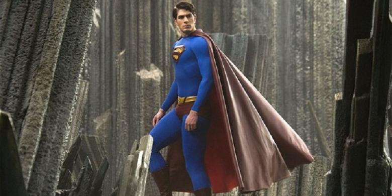 Sutradara Zack Snyder Akan Duelkan Superman dan Batman