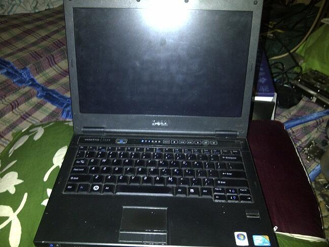 laptop DELL vostro 1320 hitam manis