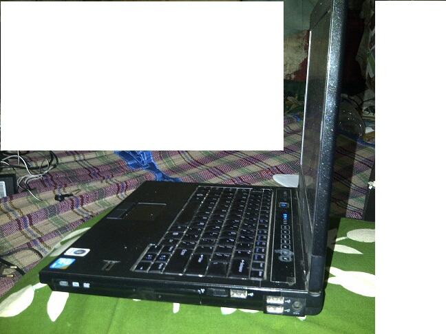 laptop DELL vostro 1320 hitam manis