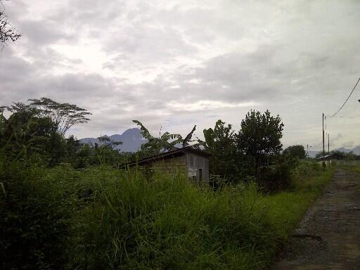 DIJUAL Rumah Villa di BOGOR View Langsung Gunung Salak