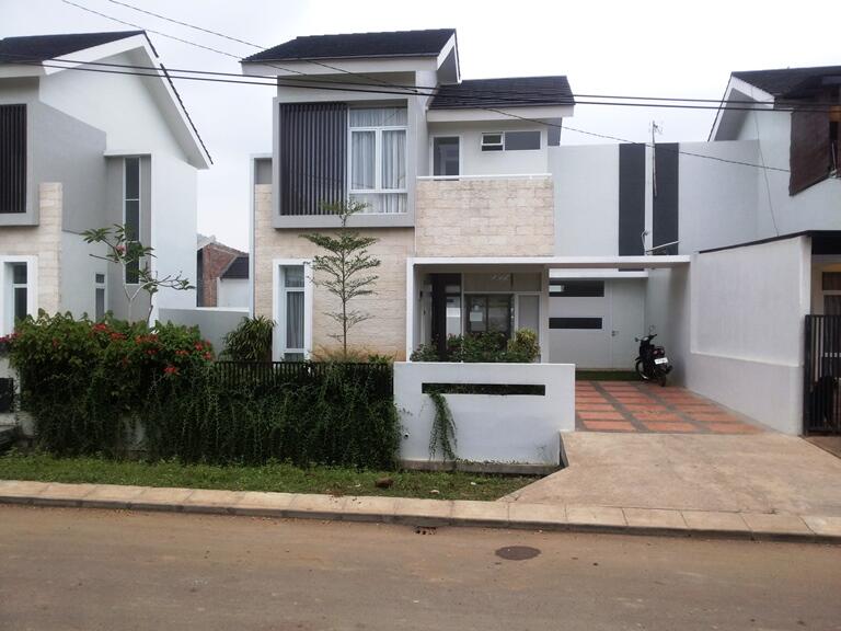 Rumah 2 Lantai type 102/240 di Kota Nuansa Alam timur Cibubur