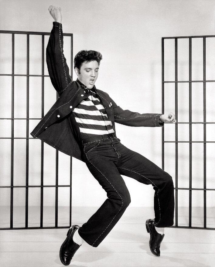 ELVIS PRESLEY, THE KING of Rock n' Roll, Legenda Sepanjang Masa