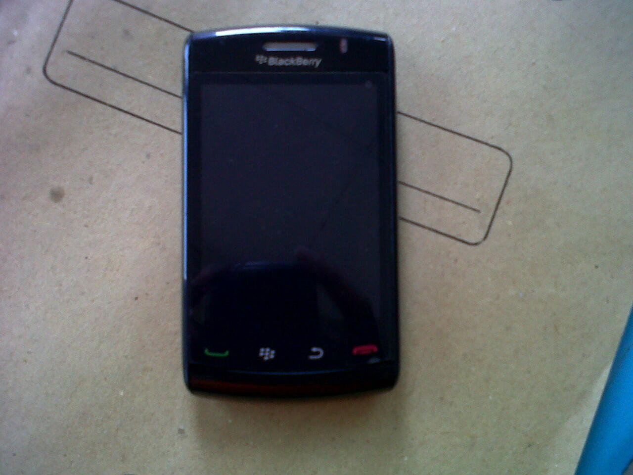 BLACKBERRY STORM 2 9550 (ODYN) JUAL CEPATTT BANDUNG!!!