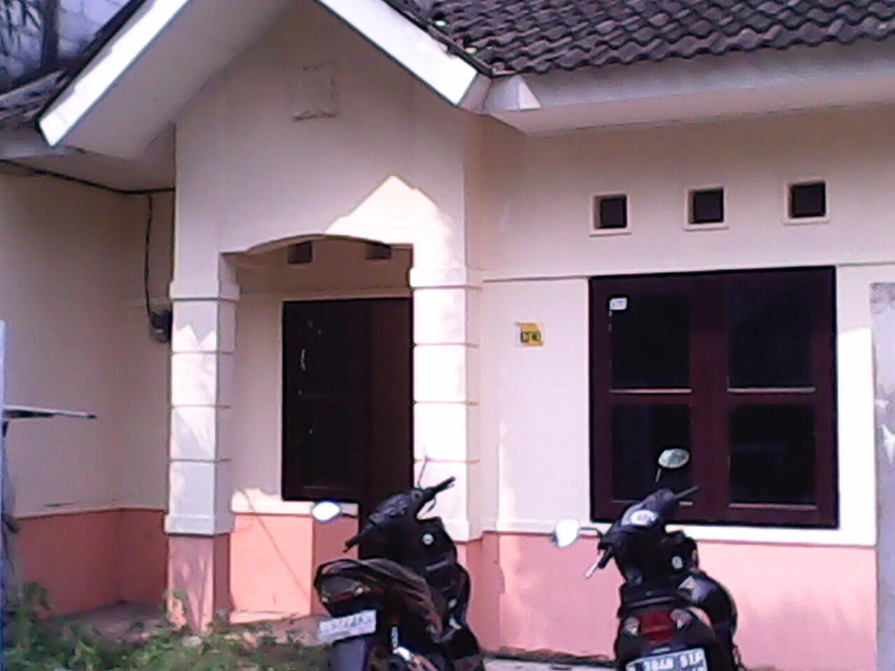 RUMAH DIJUAL DI PERMATA DEPOK
