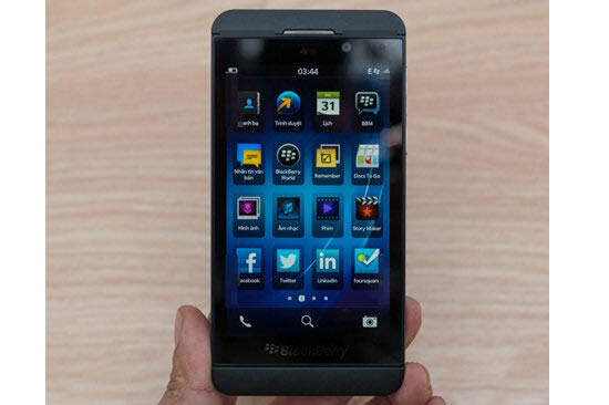 BlackBerry NEW Z10 SMARTPHONE