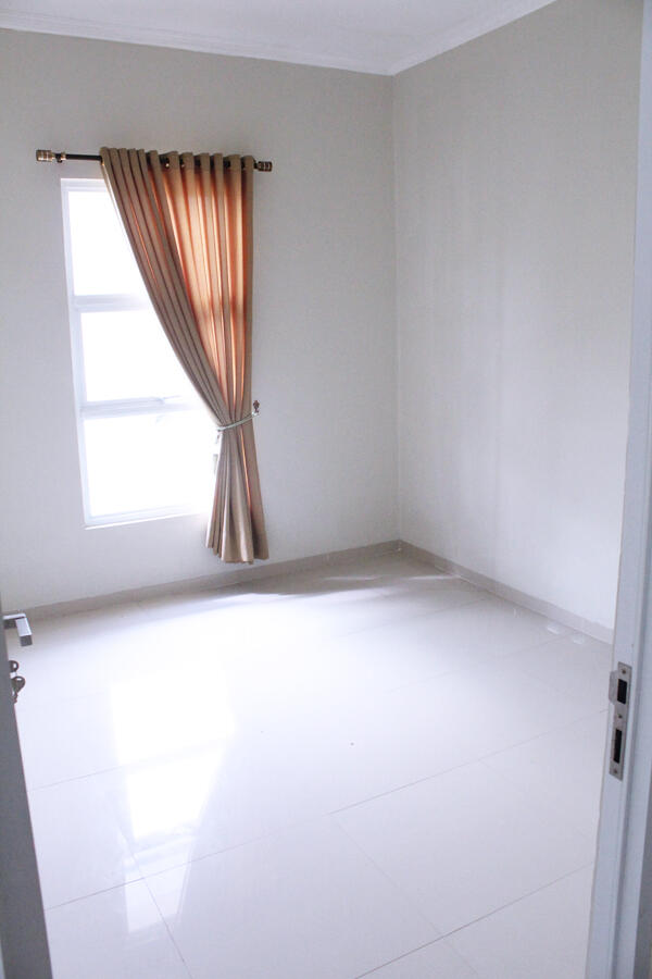 RUMAH MINIMALIS DISEWAKAN ( CLUSTER METLAND CAKUNG )