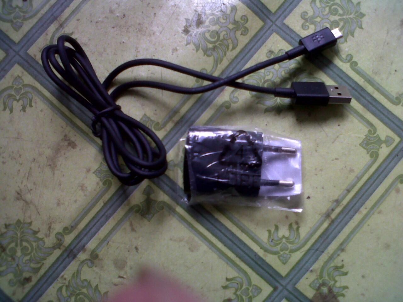 Jual Charger BlackBerry 100% Original (Solo-Jogja)