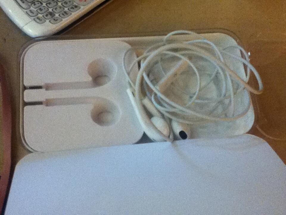 Ipod 5th generation second mulus. check dulu gan