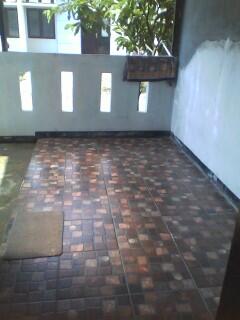 rumah minimalis sederhana di sentul