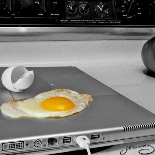 Laptop Pun Bisa Dijadikan Alat serba guna gan ( ngakak abis )