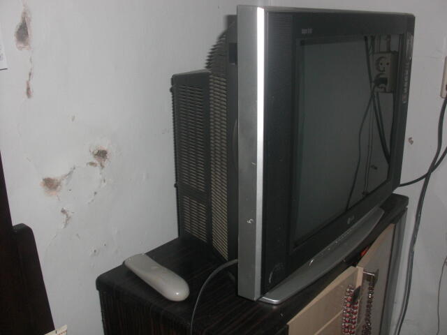 Terjual wts kulkas Samsung 2pintu Microwave Signora Lemari  