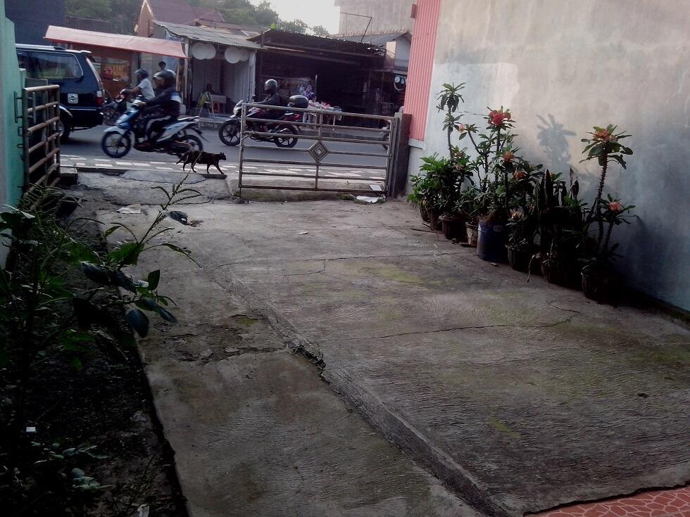 ** OBRAL ** TANAH PINGGIR JALAN + KONTRAKAN (3 PINTU) DI PEMDA CIBINONG BOGOR