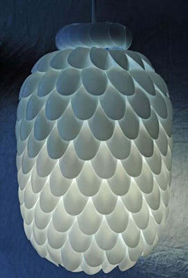 Membuat Hiasan Lampu Dari Sendok Plastik dan Botol Aqua
