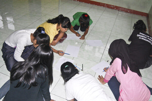 &#91;FR SAUR&#93; Baksos &quot;Art For Society&quot; Bersama SASMI