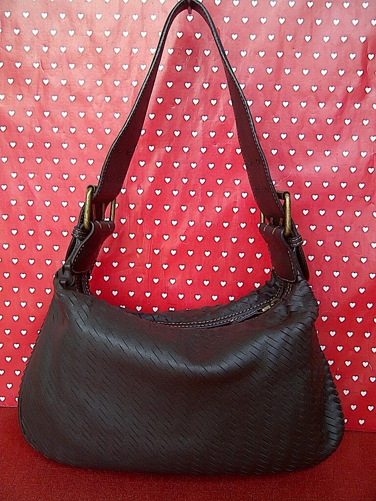 terjual murah tas second tas bekas original balenciaga fendi renoma guess bonia tocc terjual murah tas second tas bekas original balenciaga fendi renoma guess bonia tocc