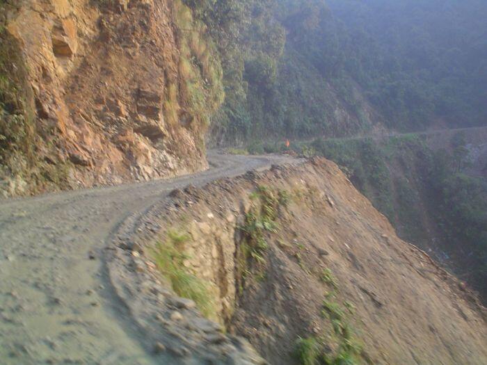 North Yungas, Salah Satu Jalan Paling Berbahaya Di Dunia