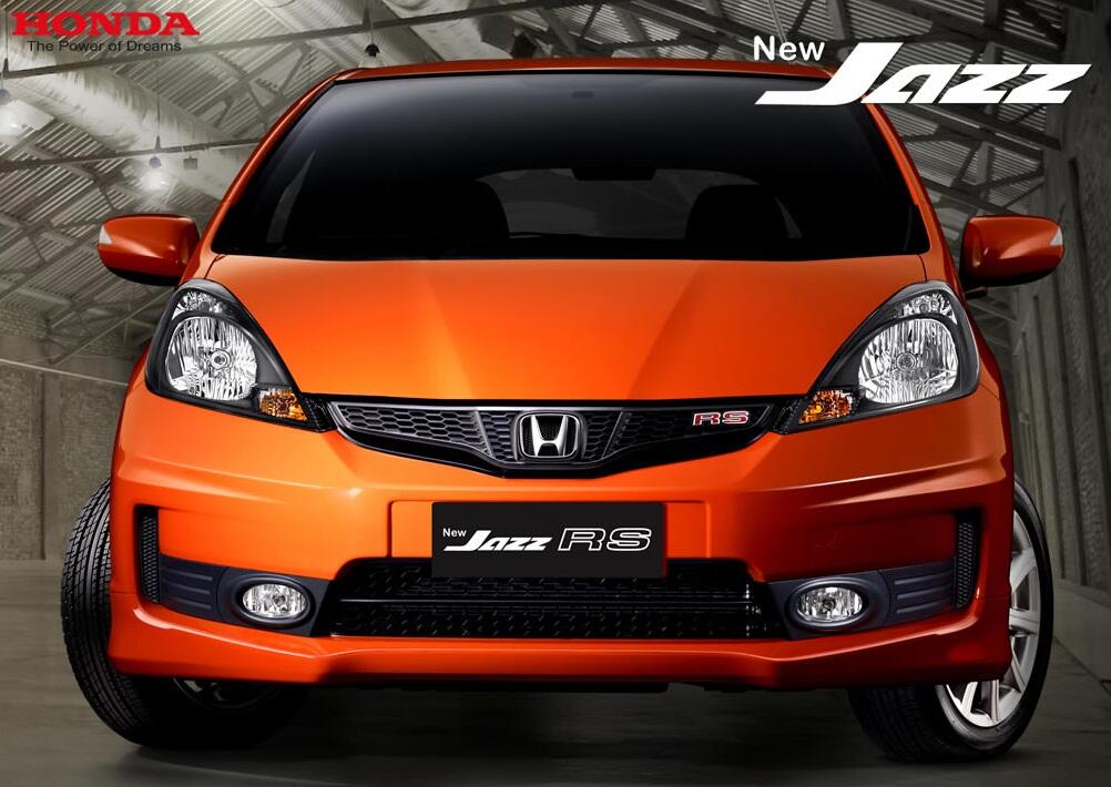 HONDA JAZZ or TOYOTA YARIS, Agan2 PILIH MANA??