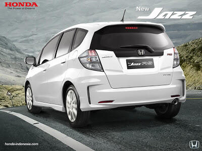 HONDA JAZZ or TOYOTA YARIS, Agan2 PILIH MANA??