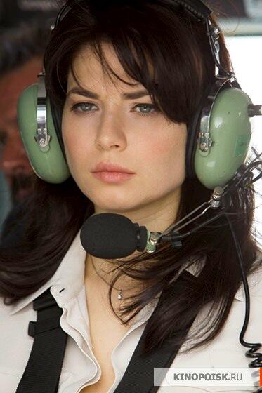 Menurut Agan Pemeran Irina (Yuliya Snigir) di film Die Hard Cantik gak?