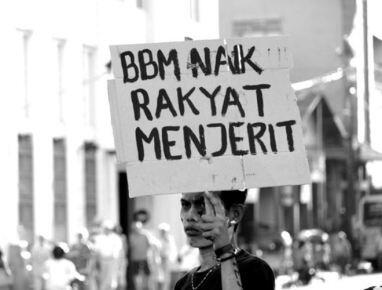 Sandiwara politik, dibalik naiknya harga BBM !