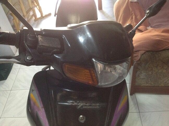Dijual Honda Supra X 2001/2002 Hitam