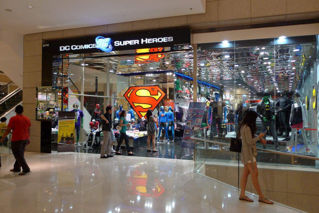 DC comics store terbesar di asia 