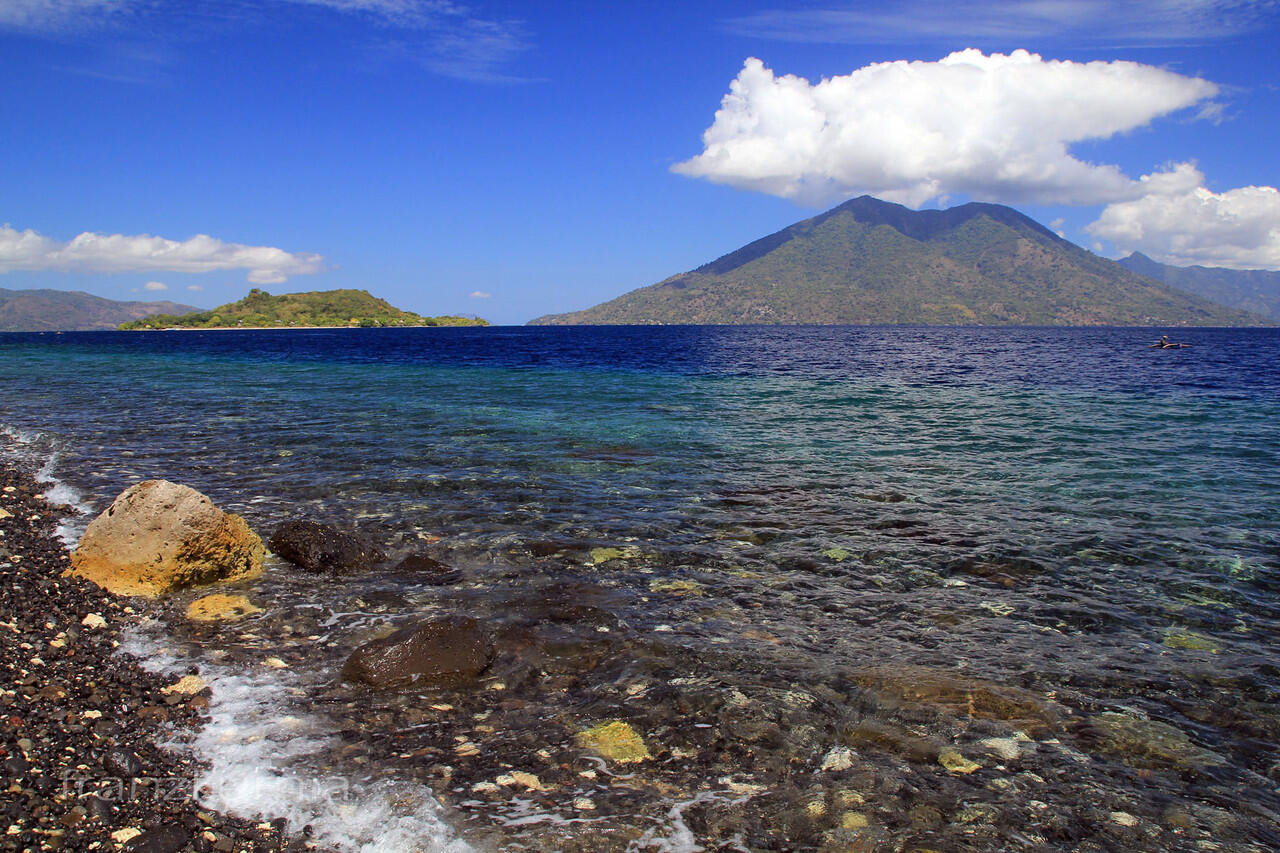 Pesona Bahari Kabupaten Alor