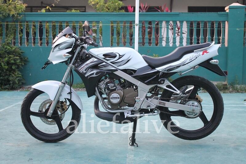 Terjual Kawasaki Ninja 150R type L th 2012 (Putih)  KASKUS
