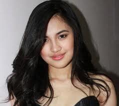 Julie Anne San Jose atau Raisa ?