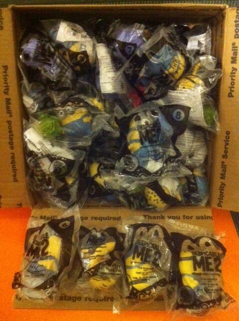 == WTS MINION HAPPY MEAL McD USA Version LIMITED !! ==
