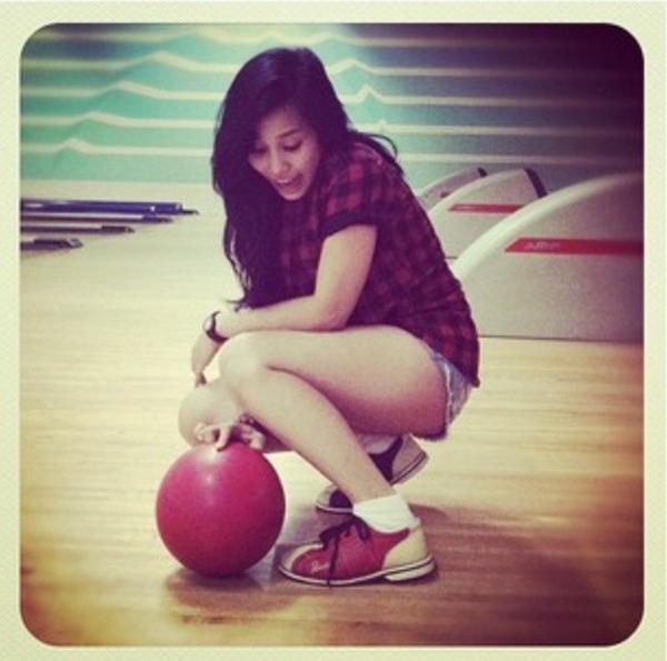 Si QueenMutia itu lohh gan/sis 