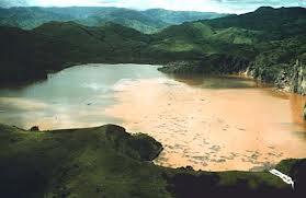 10 Danau Paling Mematikan di Dunia