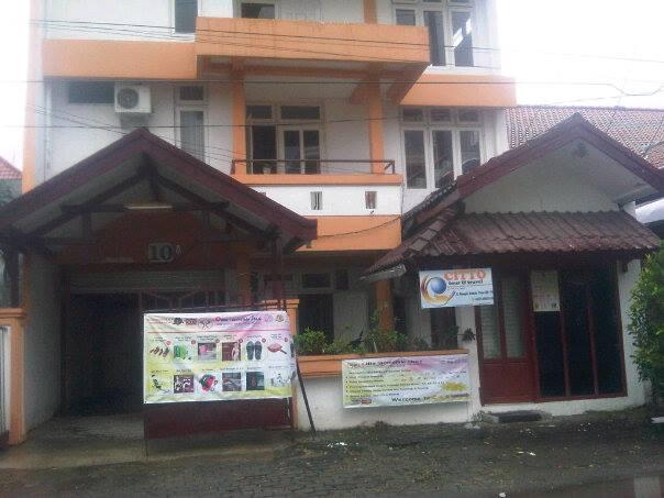 Variasi Alat Pemadam Kebakaran Portable (Garansi Resmi 10 Tahun)