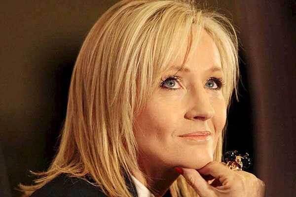 Fakta-fakta Keren Tentang JK Rowling