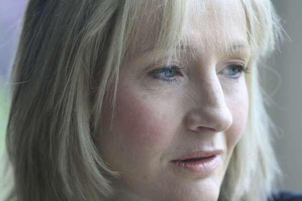 Fakta-fakta Keren Tentang JK Rowling