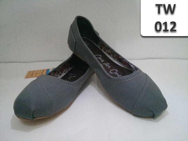 TOM SHOES KW ORI DUS ORI DROPSHIPP RESELLER MURAH KASKUS