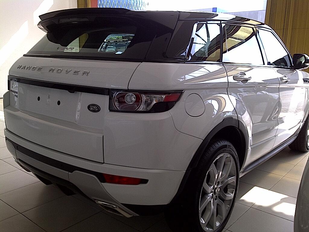Range rover evoque 2.o dynamic lux turbo (automart serpong)