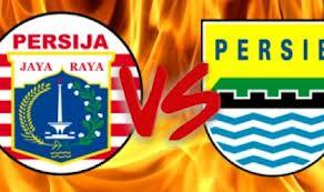 10 Rival Abadi Sepak Bola
