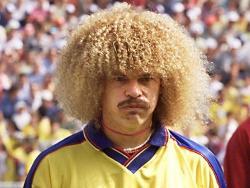 Pesepakbola dengan gaya rambut teraneh ...!