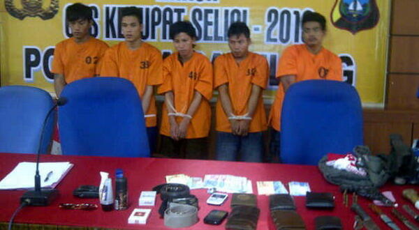 Sekolah perampok