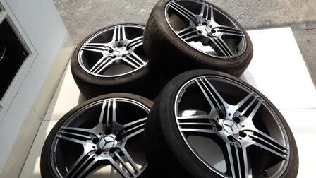 velg mercy R 18 AMG dan ban TOYO for mercedez benz masih bagus