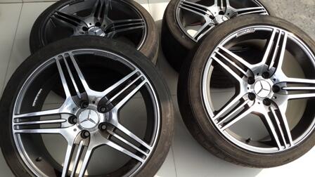 velg mercy R 18 AMG dan ban TOYO for mercedez benz masih bagus