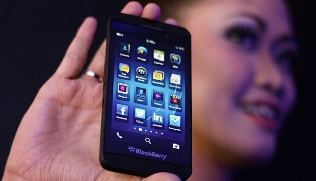 Penyebab Harga Blackberry Z10 Jatuh Menjadi Rp 990.000 