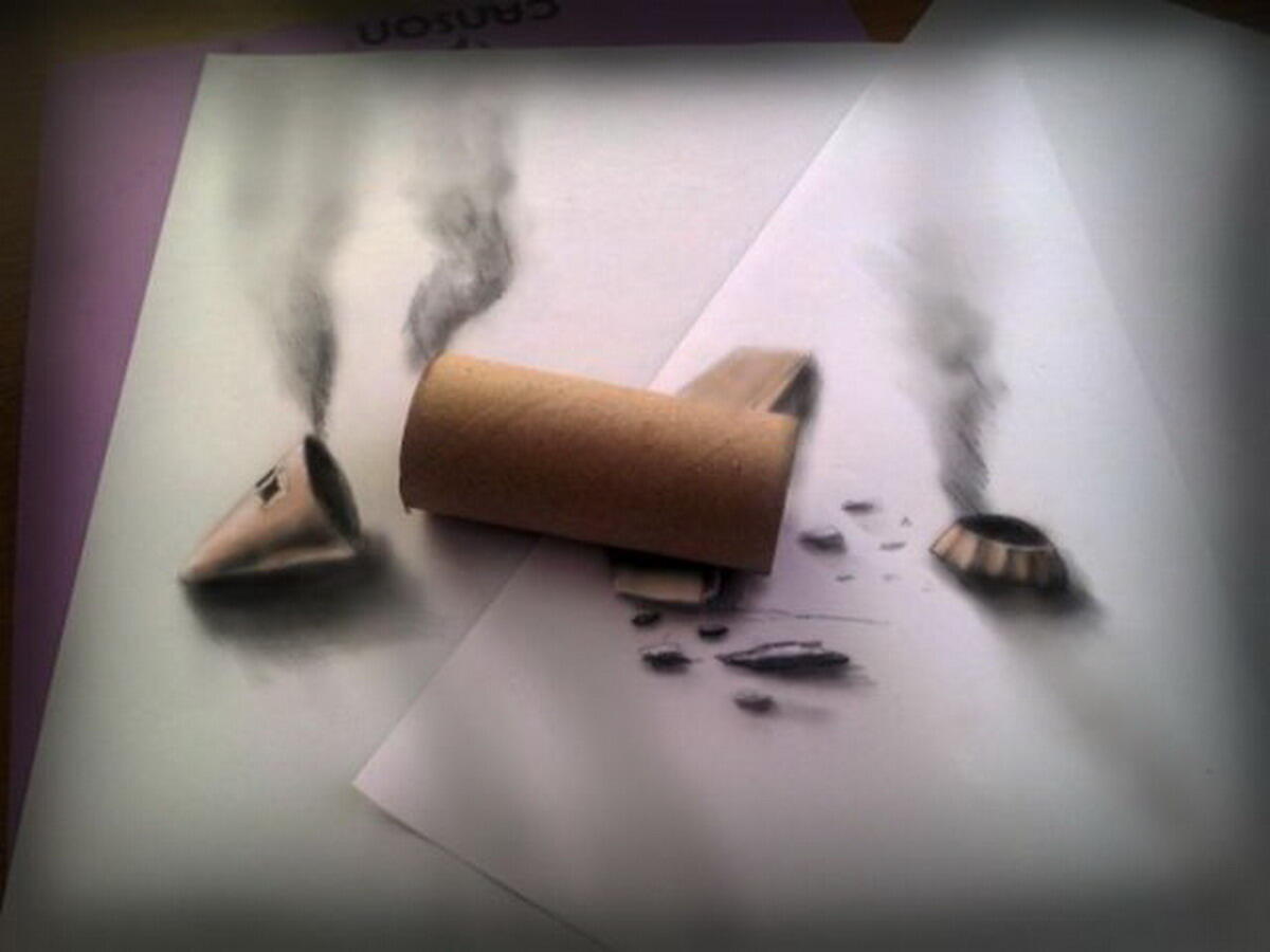 Gambar Pensil yang nampak nyata