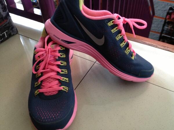 WTS Nike Lunarglide 4 // ukuran 39 kondisi ajibb