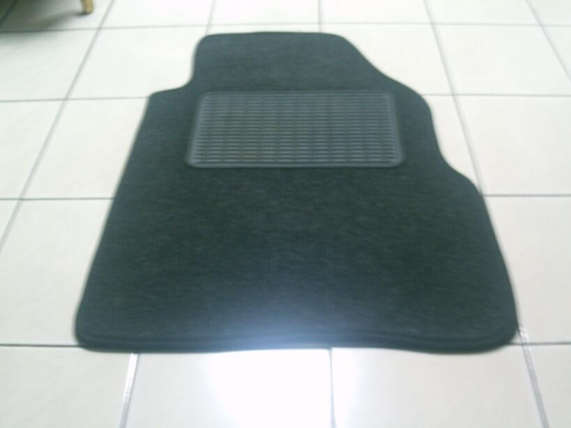 Karpet mobil Hyundai Accent Cakra, Verna, Grandeur & Arya